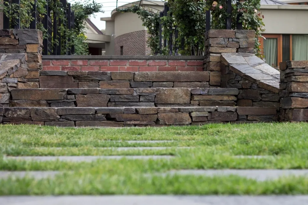 Brick Steps 1675