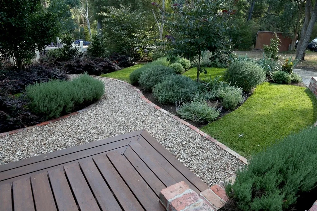 Deck Gravel 1835