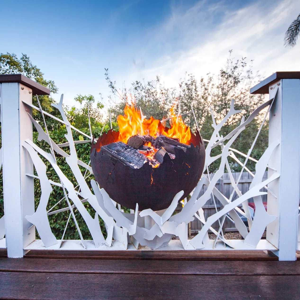 Eggshell Firepit 1660 160317 133336