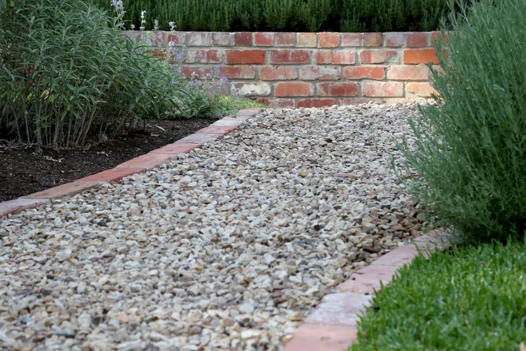 Gravel Brick Edge 1839