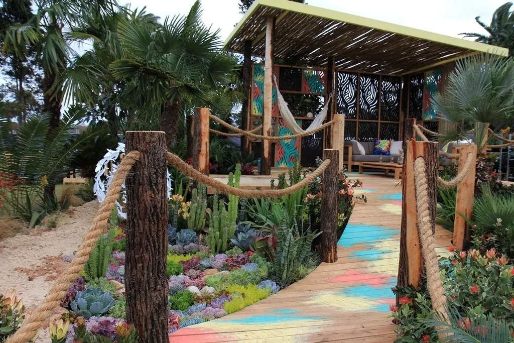 Island Garden 1617