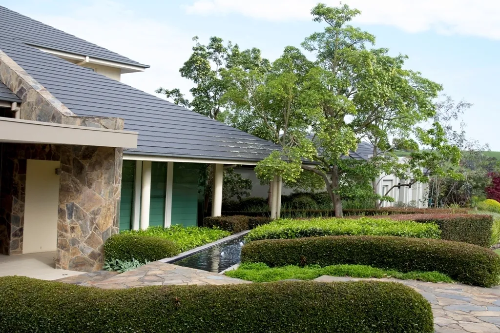 Landscaping 1806