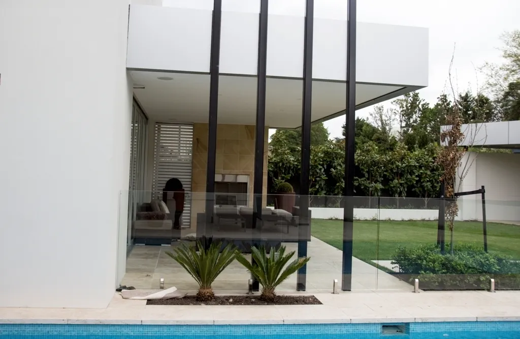 Pool Turf 1744