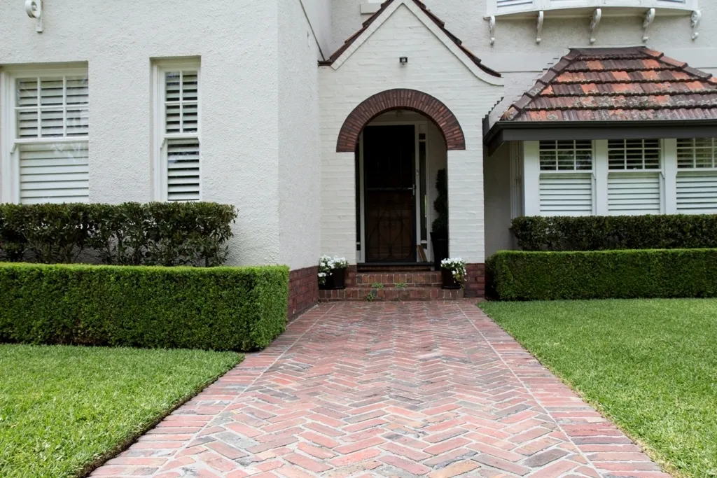 Red Brick Path 1796