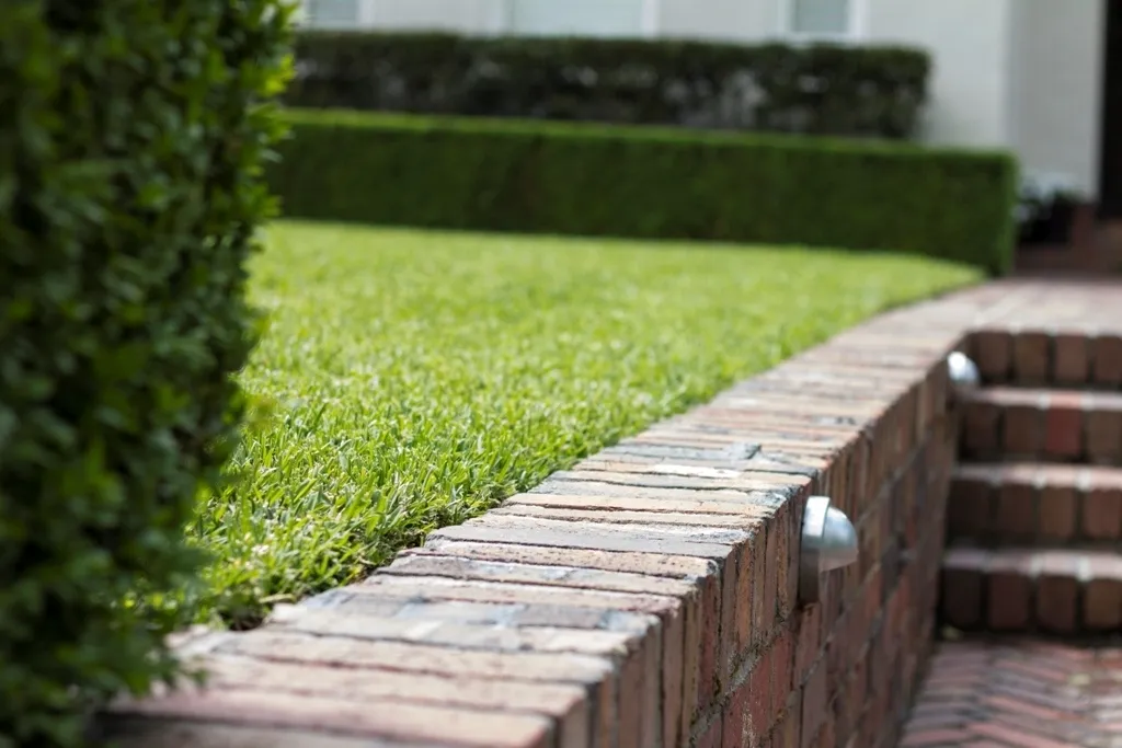 Red Brick Retaining Wall 1797
